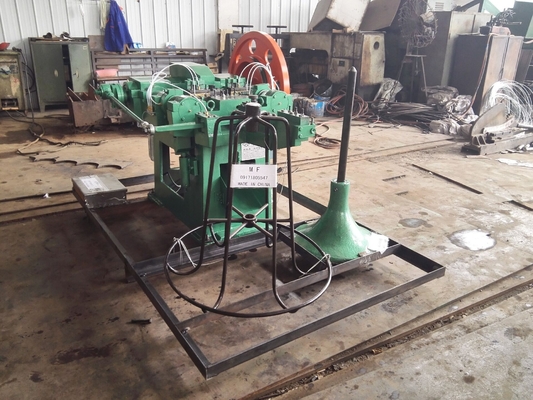 Çıkış Çapı 0,8-5 mm Su Soğutma Sistemi ve 18,5-30KW Elektrik Motoru ile tel çekme ekipmanları