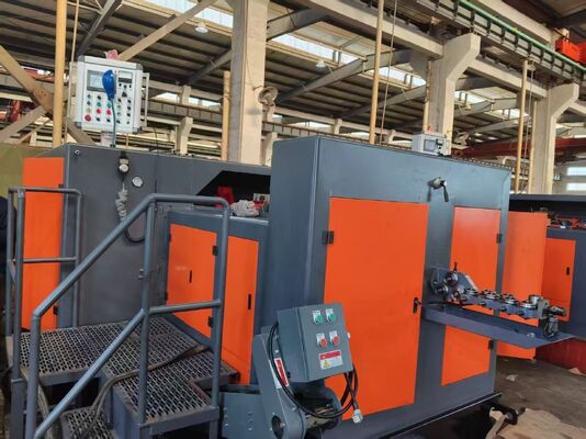 DURA Markası Kör Rivet Soğuk Başlıklı Makine Yüksek hassasiyetli 380V Paslanmaz Çelik için Rivet Yapma Makine 5 ölçekli 5 darbe türü