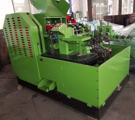 Kör Perçin Soğuk Başlama Makinesi, Perçin Yapma Makinesi, Üç Kalıplı Altı Darbeli Tip